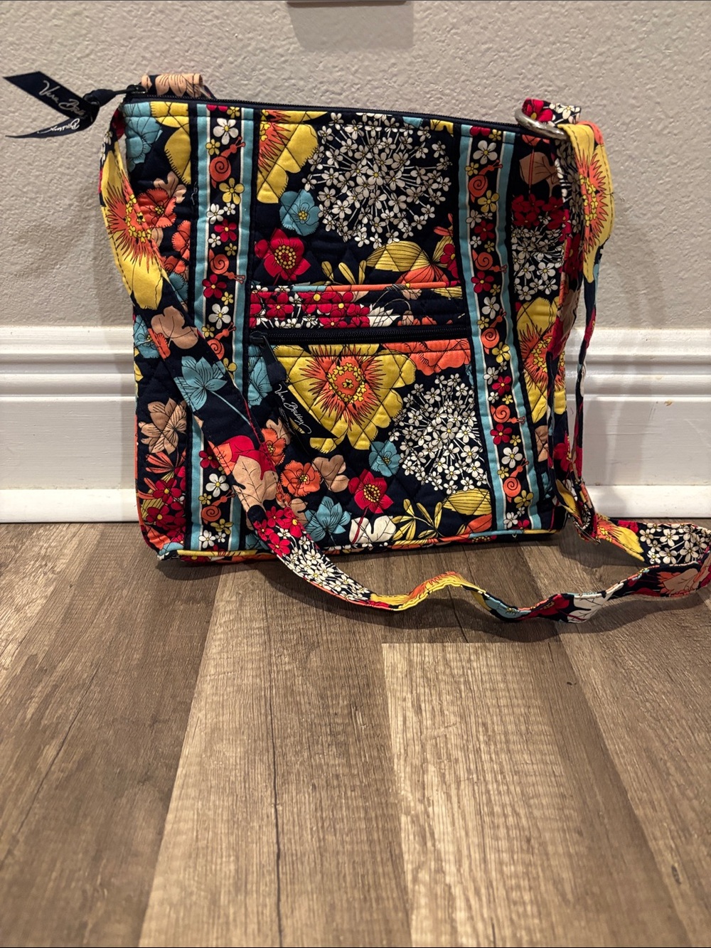 Vera Bradley Happy Snails crossbody